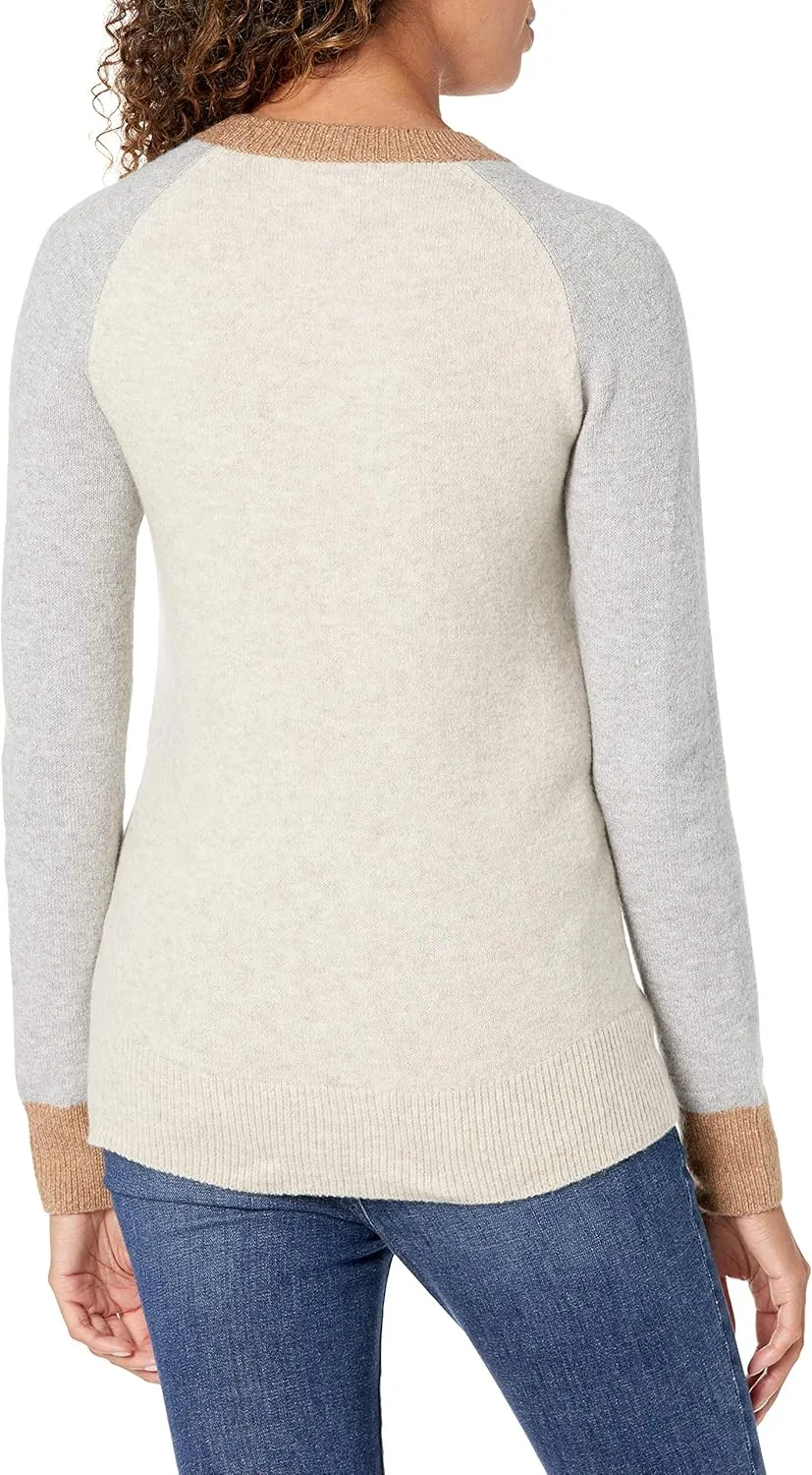 Amazon Essentials Women's Classic-Fit Soft Touch Long-Sleeve Crewneck Sweater
