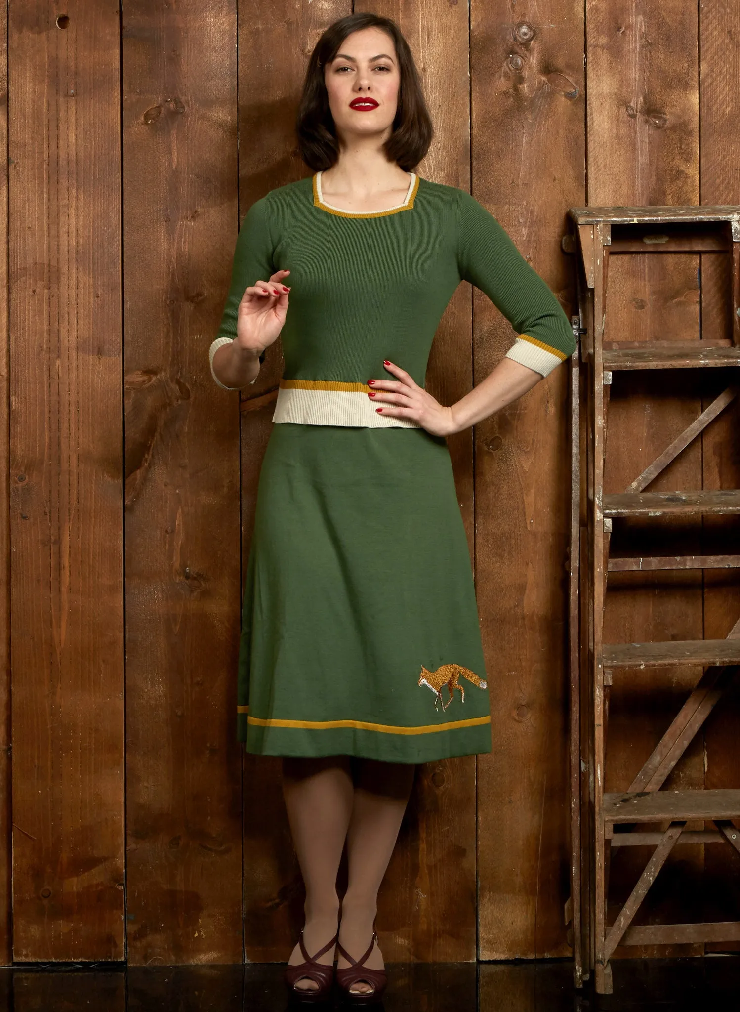 Otti 2-Piece - Green Embroidered Fox Knitted Top and Skirt
