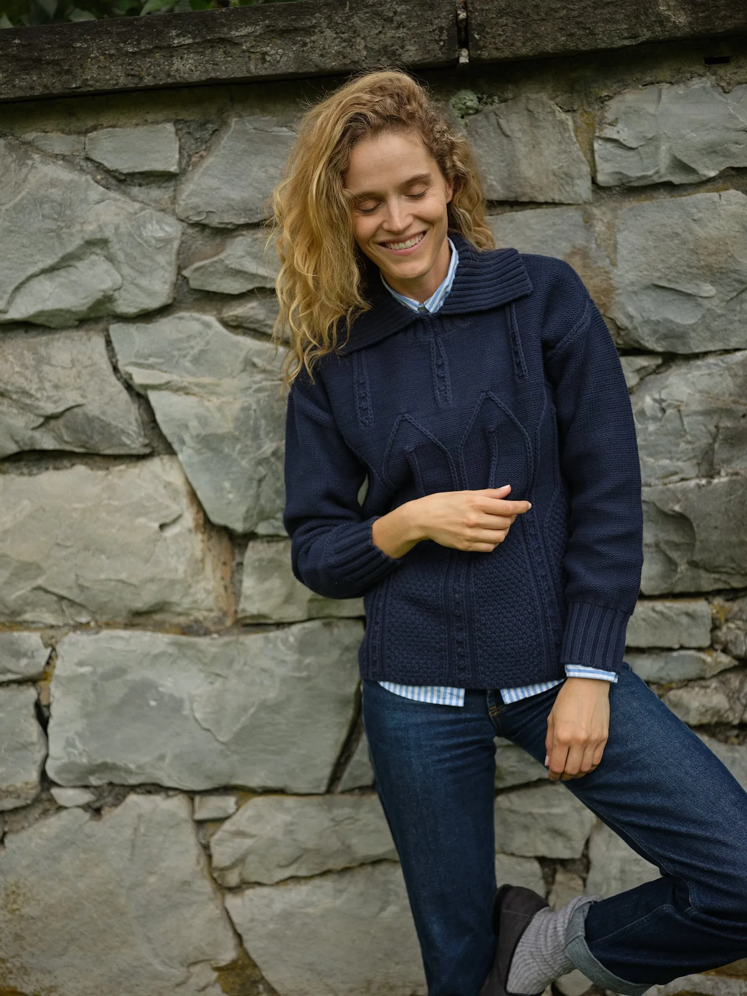 Shoreline Sweater in Navy